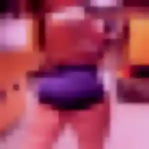 Photo de Anne-Charlotte à Briollay (39 ans) - rencontre adulte sans inscription
