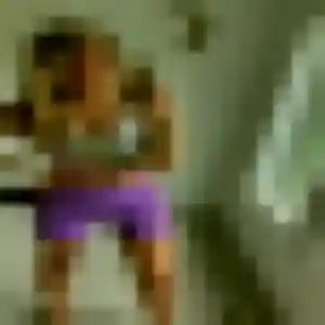 Photo de Ava à Changé (24 ans) - rencontre adulte discret