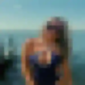 Adeline, 45 ans, en ligne à Château-Thébaud pour une rencontre coquine