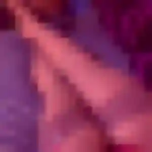 Emma (25 ans) à Coëx cherche une rencontre rapidement