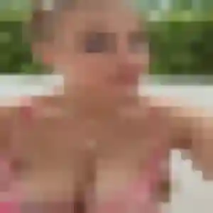 Découvre Garance, 33 ans à Douarnenez en privé