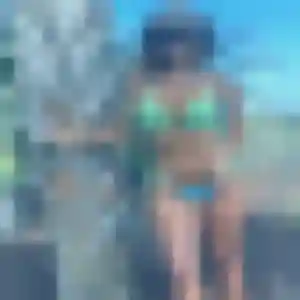 Sexy Jessica, 20 ans à Ernée - découvrir son profil