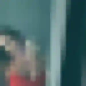 Rejoins Geneve, 21 ans à Gennes-Val-de-Loire en privé