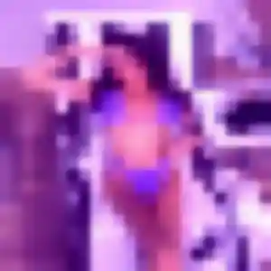Leila, femme de 20 ans veut rencontre adulte à Gourin