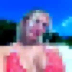 Celeste, fille de 40 ans propose rencontre adulte à Haute-Goulaine