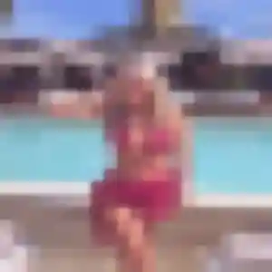 Brune, 43 ans, connectée à Hennebont pour un rencontre adulte