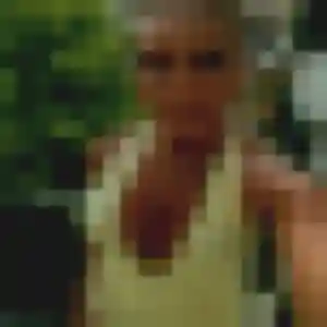 Bertrane, 25 ans, cherche un rencontre adulte à Inzinzac-Lochrist