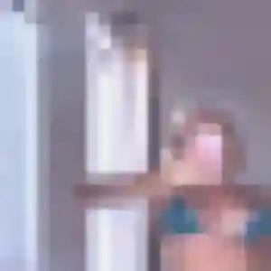 Nadia, fille de 21 ans cherche rencontre adulte à L'Herbergement
