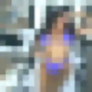 Anne-Laure, fille de 22 ans propose rencontre adulte à La Plaine-sur-Mer