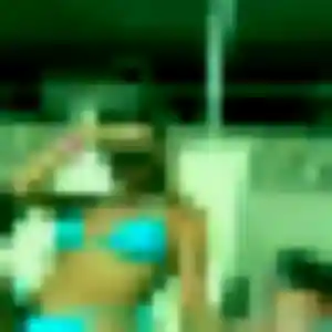 Photo de Ambre à Laval (36 ans) - rencontre adulte sans inscription