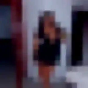 Monique (25 ans) à Lesneven cherche un rencontre adulte aujourd'hui