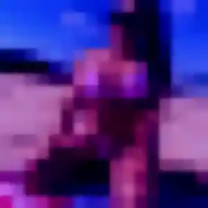 Jocelyne, 23 ans, dispo pour rencontre adulte à Lorient