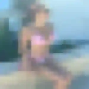 Eliane, femme de 21 ans cherche rencontre adulte à Machecoul-Saint-Même