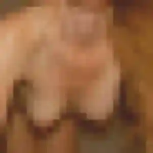 Rencontre Clementine, 22 ans à Meung-sur-Loire en privé