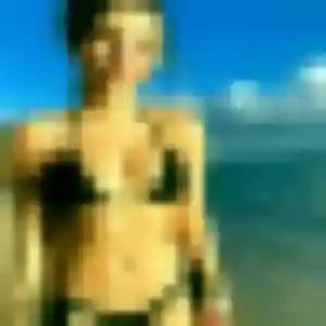 Eliane, 32 ans, en ligne à Morannes sur Sarthe-Daumeray pour un rencontre adulte