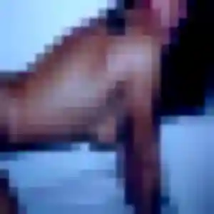 Rejoins Noemie, 34 ans à Plémet en privé