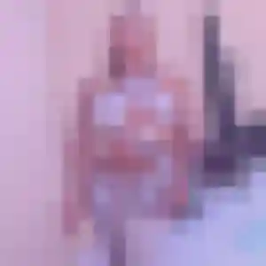Xena, 32 ans, en ligne à Pont-Péan pour une rencontre coquine