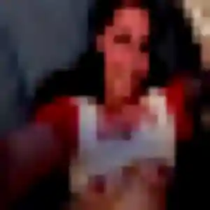 Nathalie, 37 ans, connectée à Saint-André-des-Eaux pour une rencontre coquine