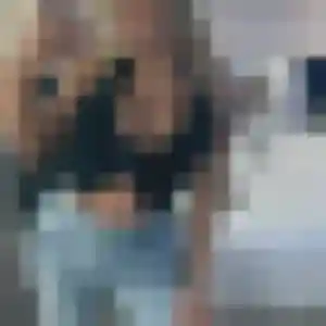 Albertine, 33 ans, connectée à Saint-Georges-sur-Loire pour une rencontre coquine