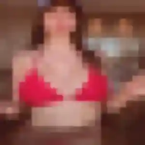 Gabrielle, 42 ans, disponible à Saint-Léger-de-Linières pour une rencontre coquine