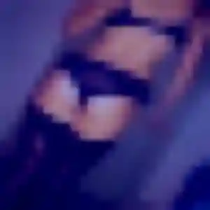 Photo de Estee à Saint-Nazaire (42 ans) - rencontre adulte anonyme