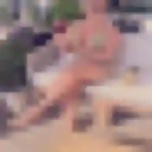 Photo de Erika à Saint-Nolff (42 ans) - rencontre adulte anonyme