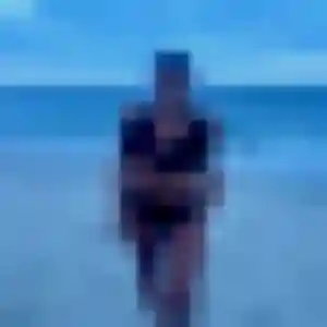 Sixtine, 35 ans, en ligne à Sainte-Luce-sur-Loire pour une rencontre coquine