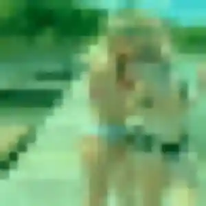 Contacte Lucie, 30 ans à Val-du-Layon en privé
