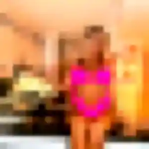 Axelle, femme de 23 ans veut rencontre adulte à Vernouillet