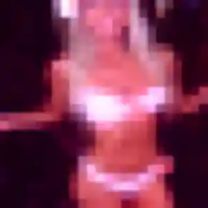 Profil de Oriane à Vertou (24 ans) - rencontre adulte anonyme