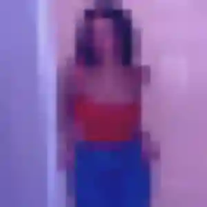 Barbara, femme de 27 ans cherche rencontre adulte à Vitré